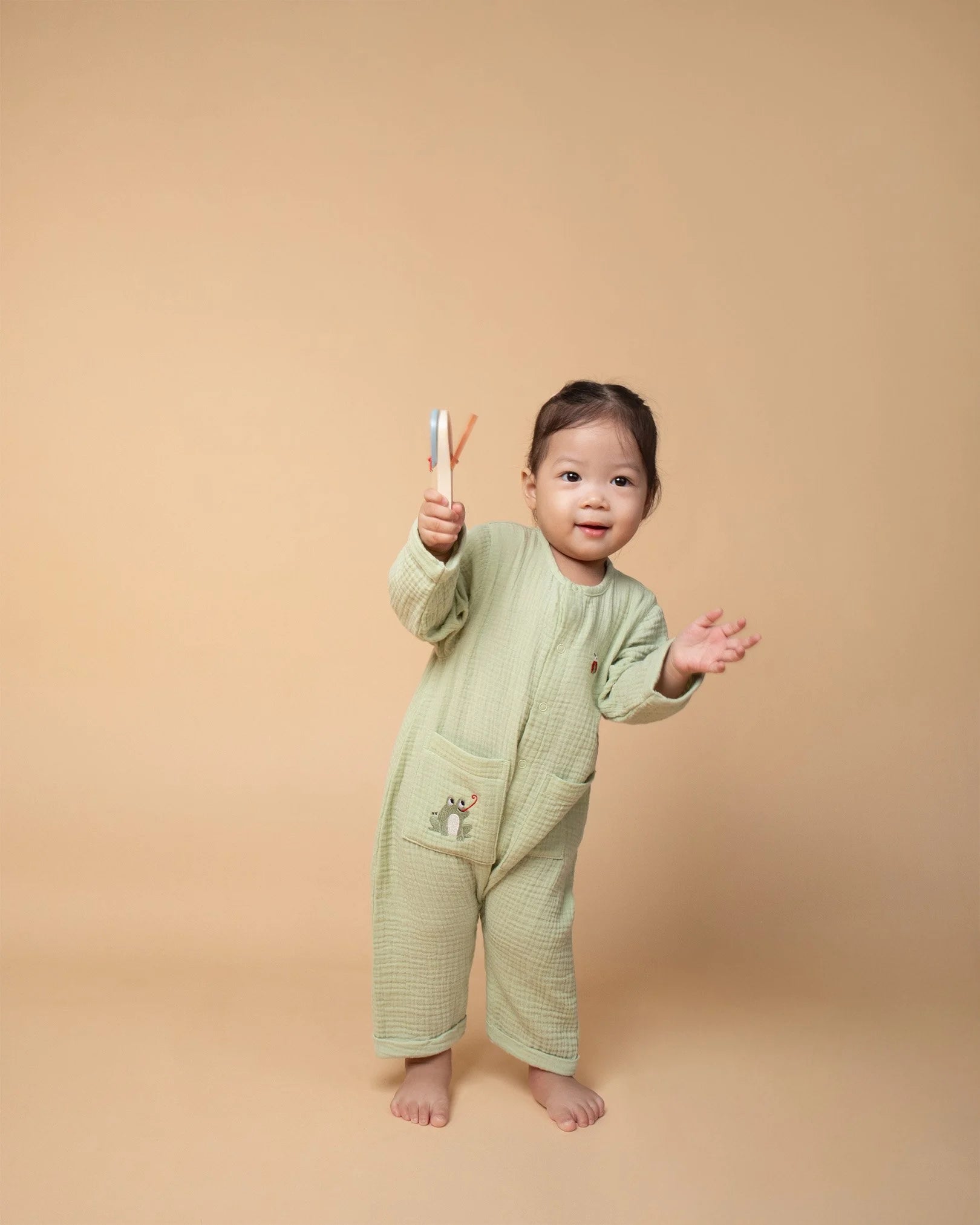 Quần Áo Cho Bé Froggy Bugsy Long Romper (3M-24M) | NINUNAPZ