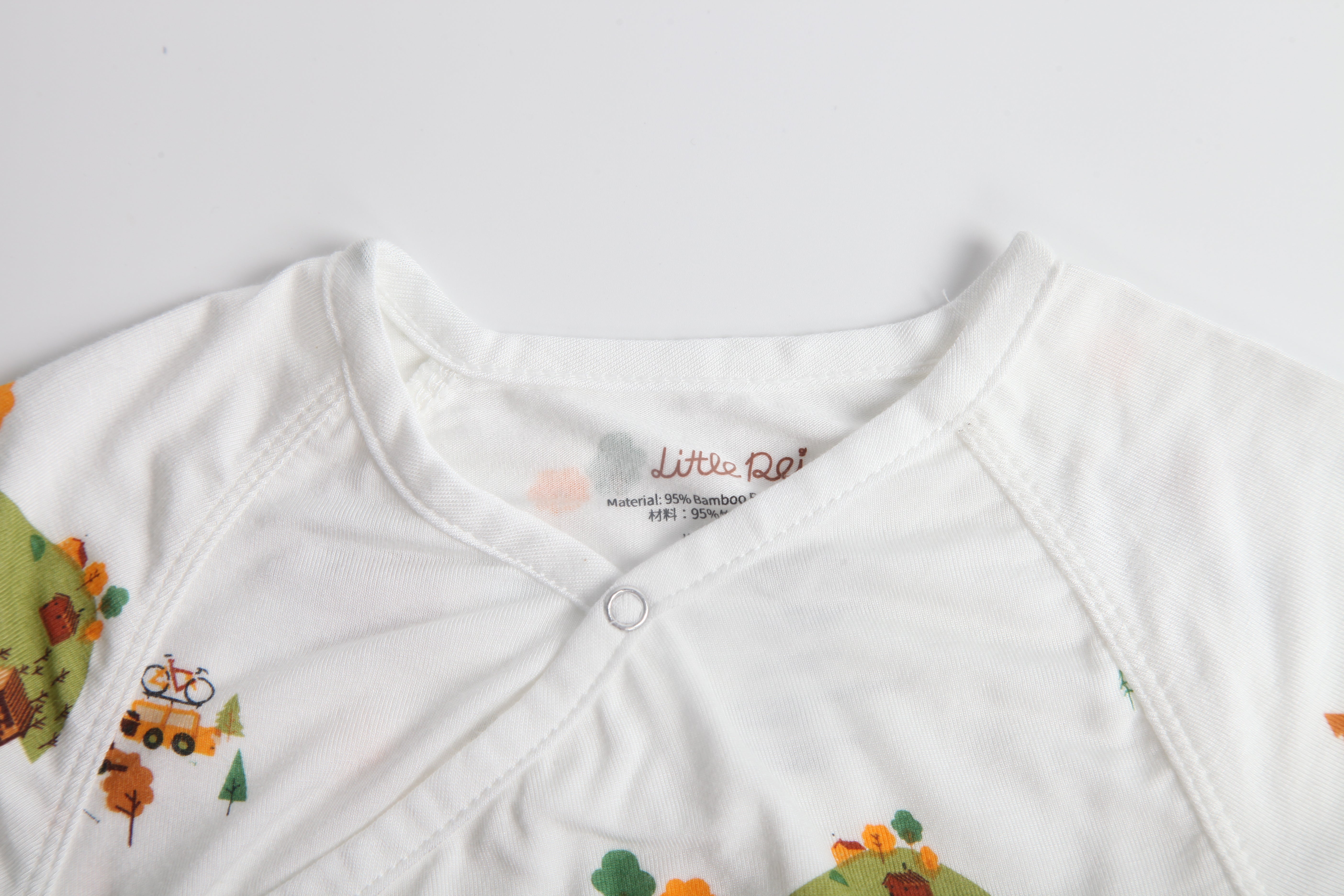 Little Rei gift set of baby clothes, bodysuit and hat, high quality bamboo fabric