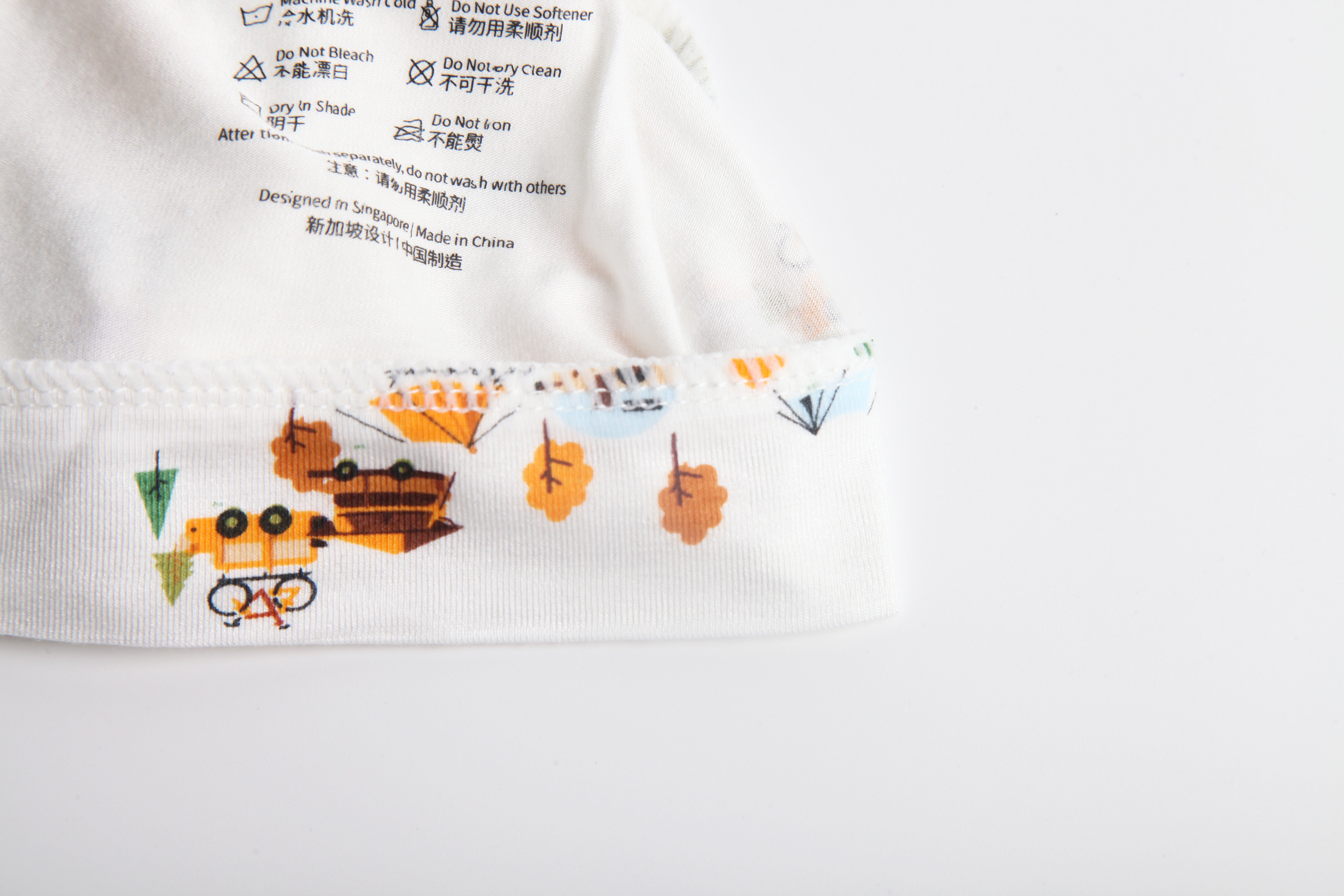 Little Rei gift set of baby clothes, bodysuit and hat, high quality bamboo fabric