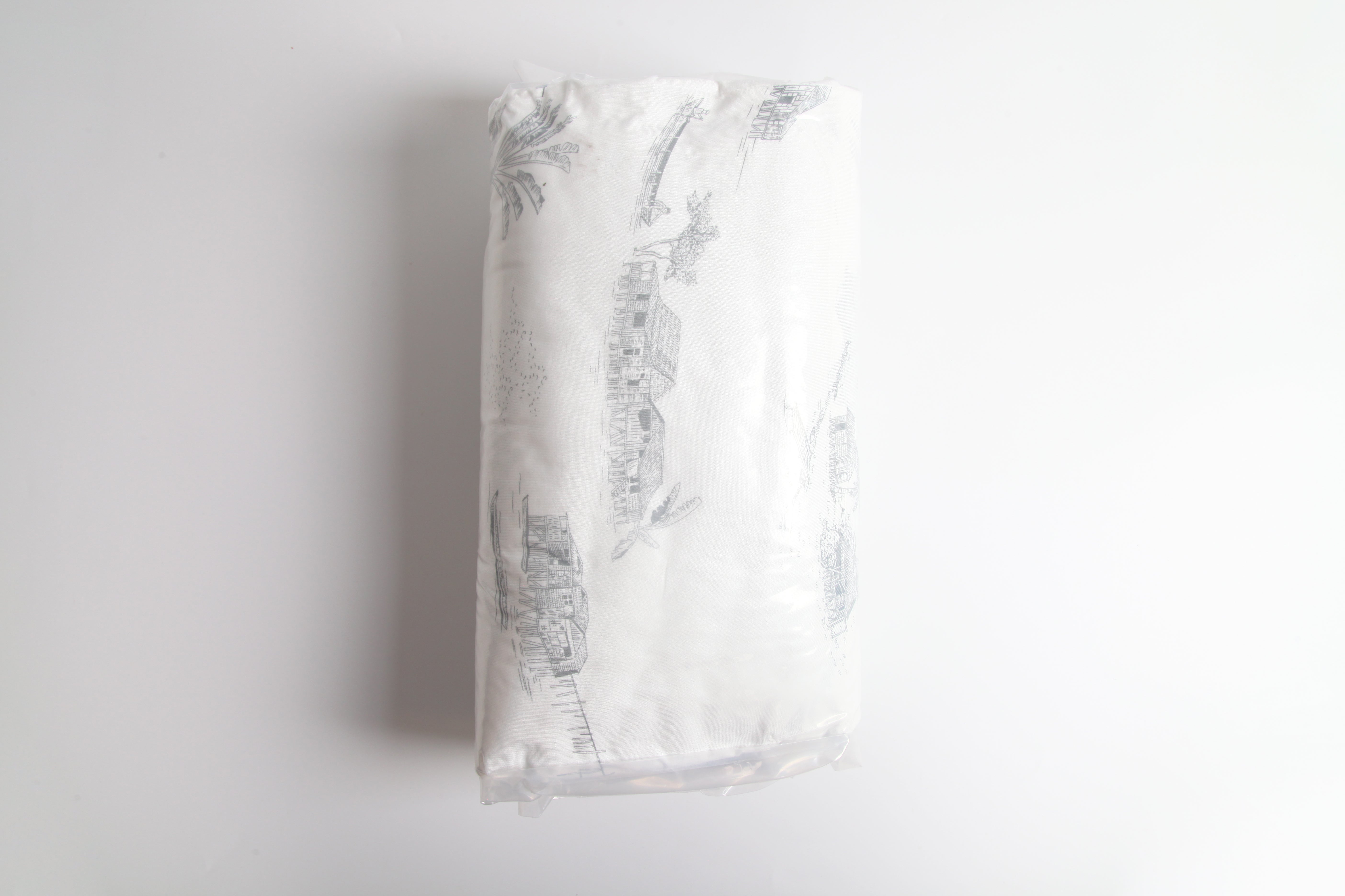 Little Rei premium bamboo fiber pillow, 100% polyester pillow core, soft, breathable for good sleep