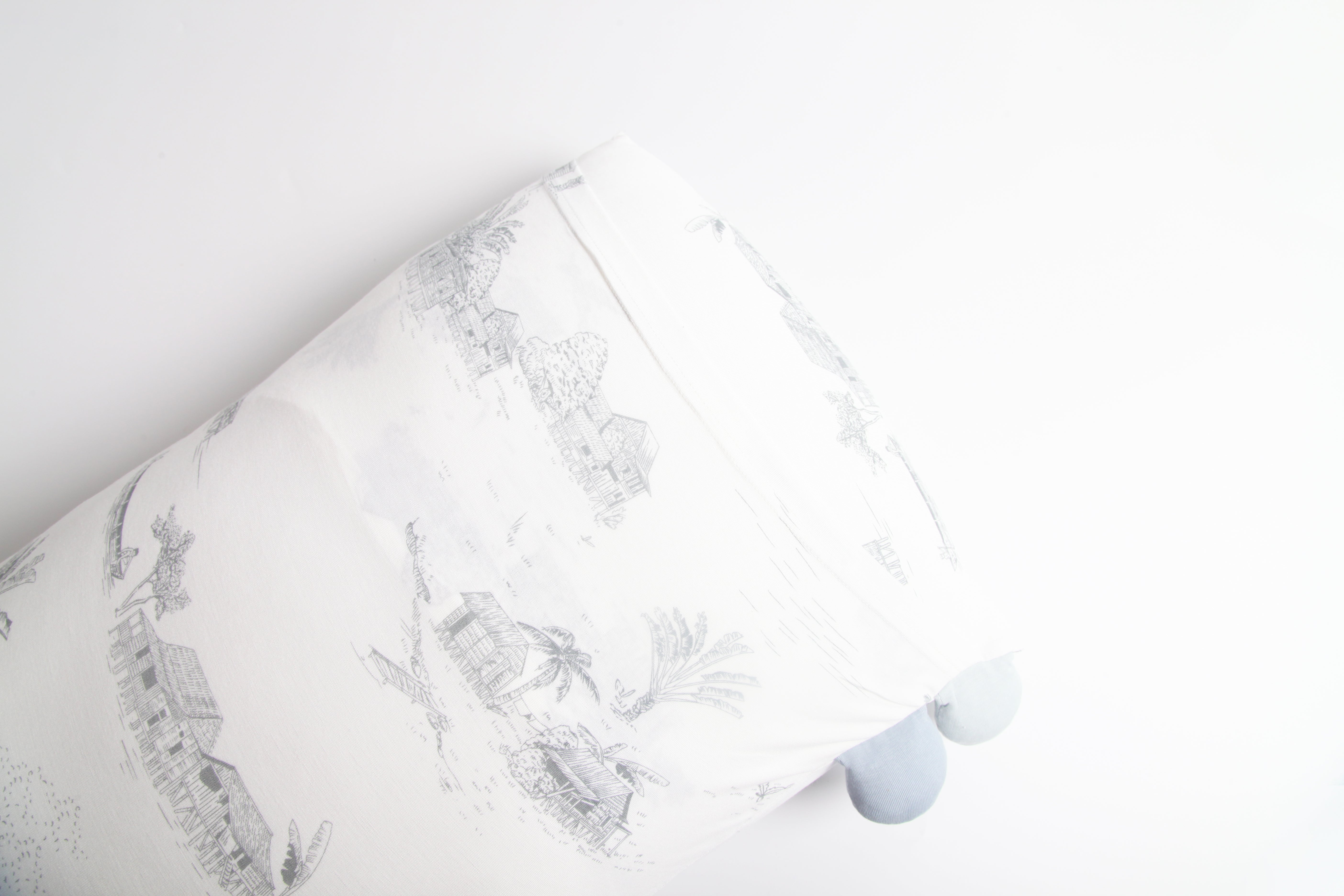 Little Rei premium bamboo fiber pillow, 100% polyester pillow core, soft, breathable for good sleep