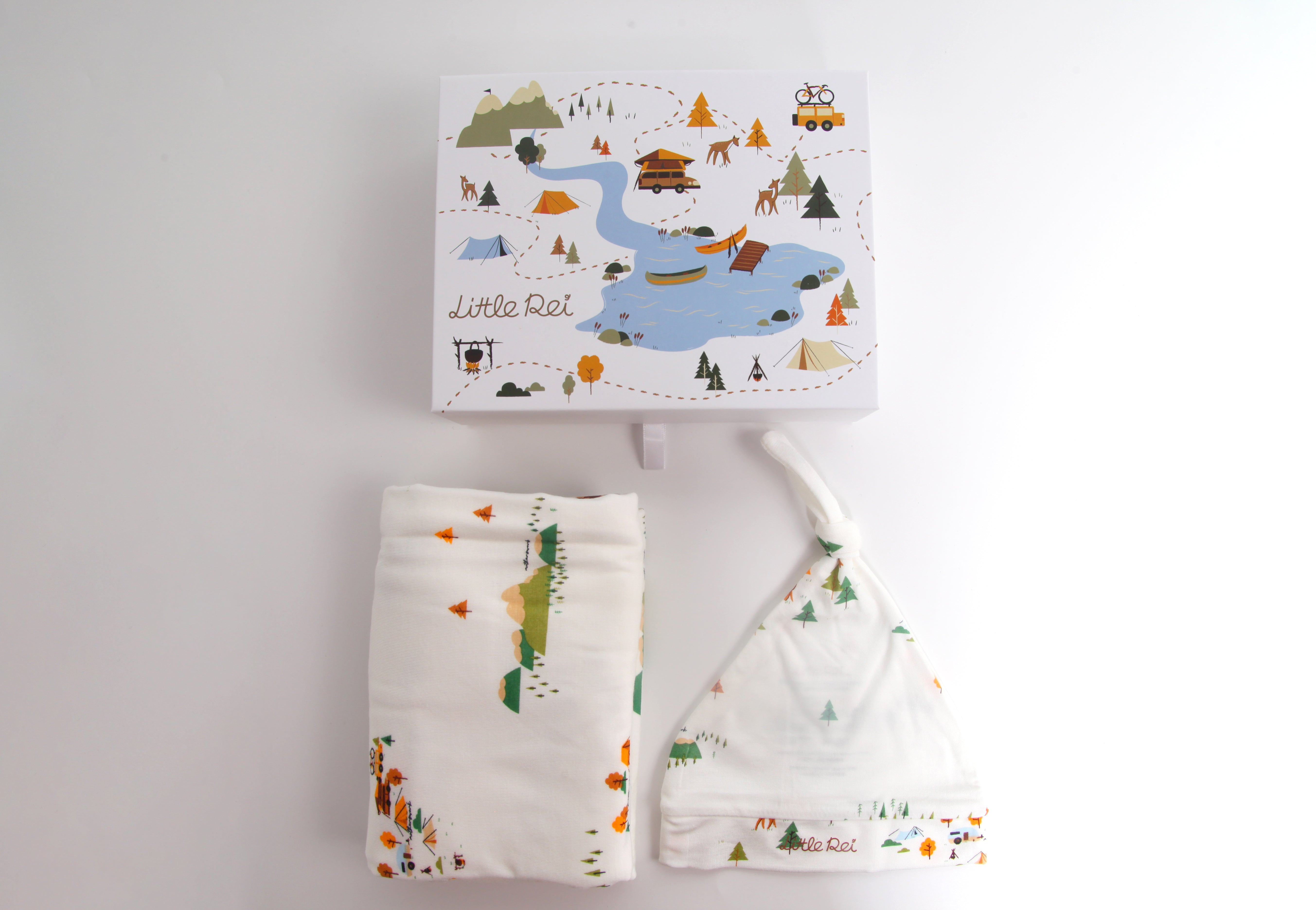 Little Rei gift set of baby clothes, bodysuit and hat, high quality bamboo fabric