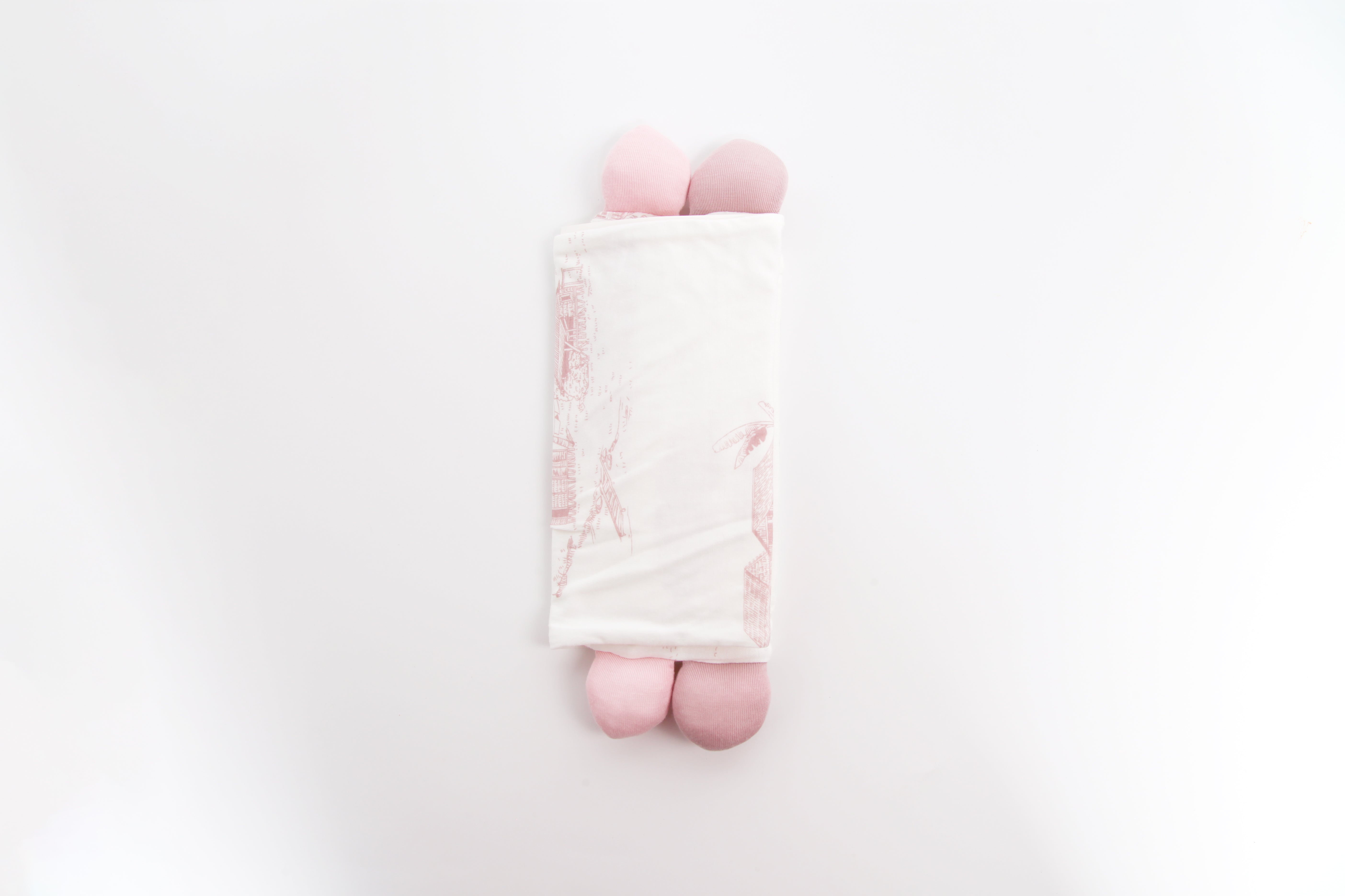 Vỏ gối vải sợi tre Little Rei Plush Case (Không kèm ruột gối)