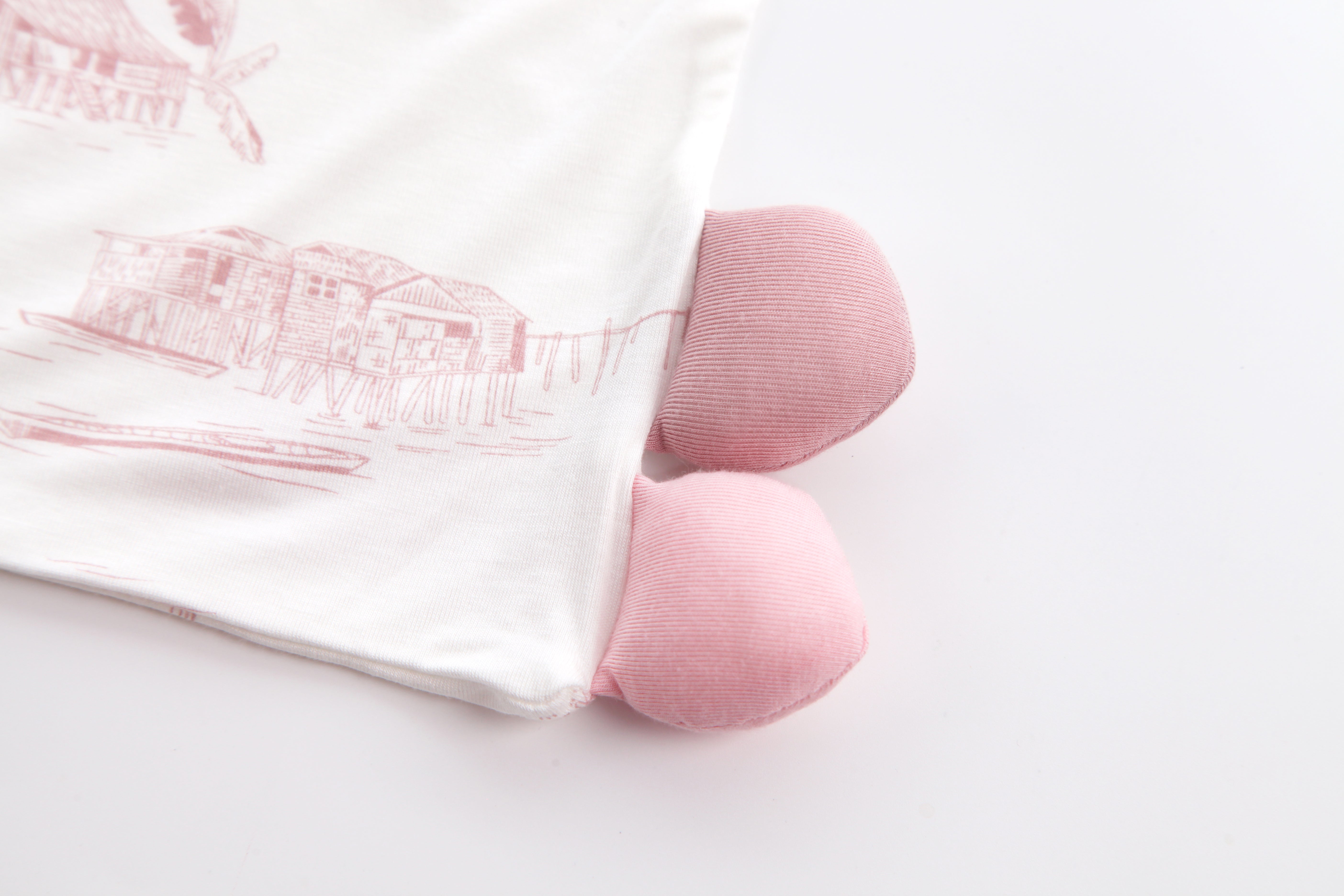 Vỏ gối vải sợi tre Little Rei Plush Case (Không kèm ruột gối)