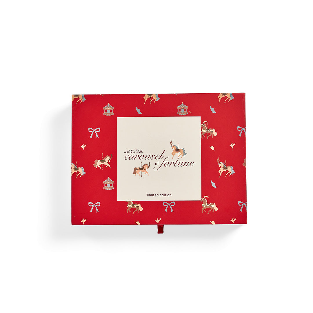 Hộp Quà Tặng Little Rei Cho Bé Gồm Gối Ôm, Khăn Quấn và Chăn Mền