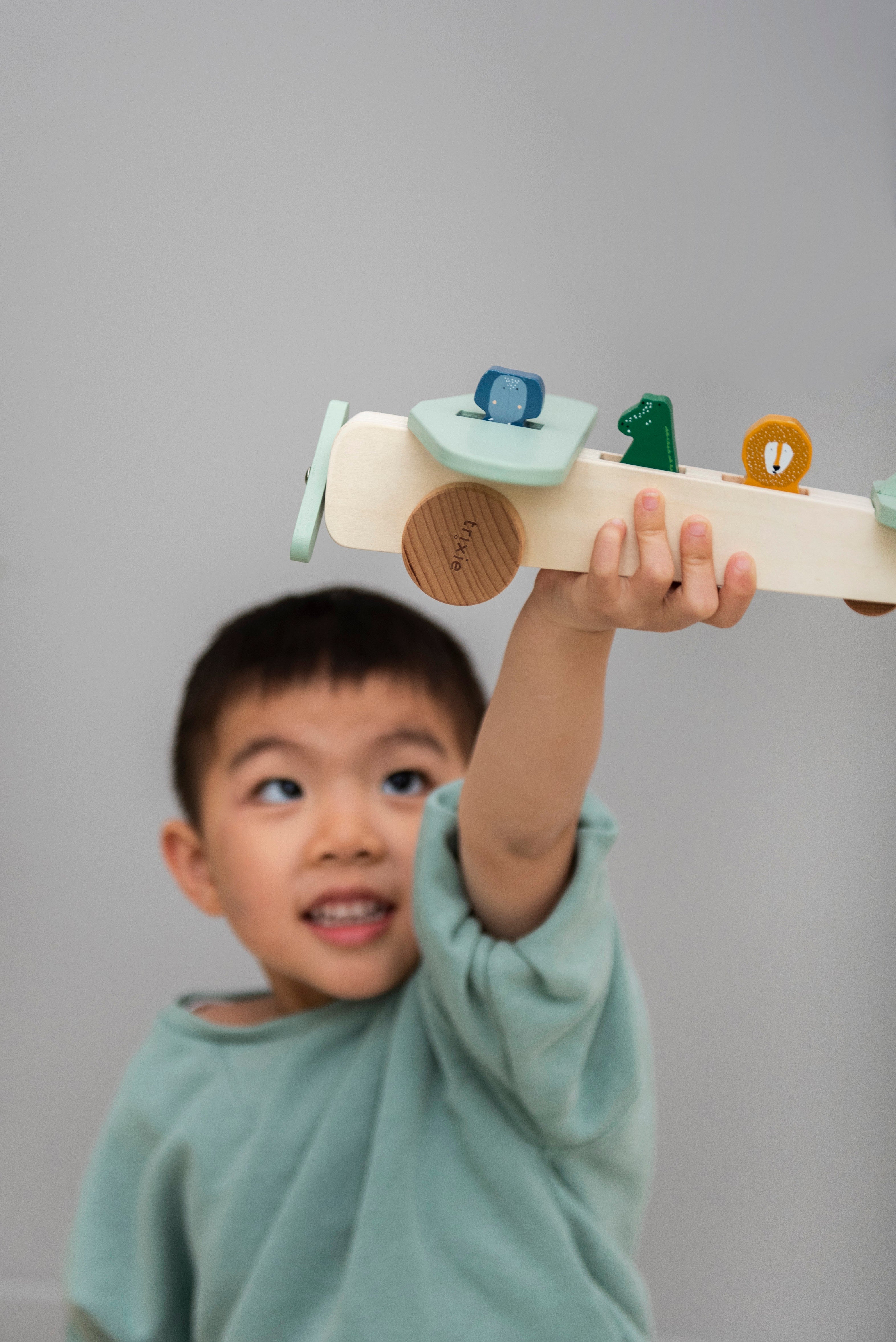 Máy Bay Đồ Chơi Trixie Bằng Gỗ Sáng Tạo Và An Toán