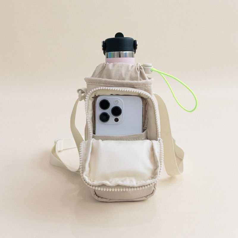 Túi Đựng Bình Nước Có Quai Đeo Le Petit Society Water Bottle Sling Bag