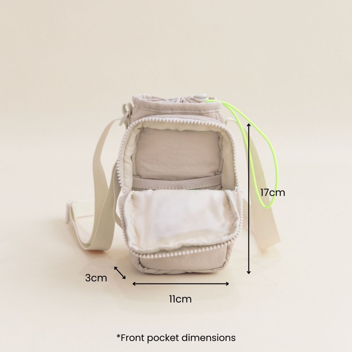 Túi Đựng Bình Nước Có Quai Đeo Le Petit Society Water Bottle Sling Bag