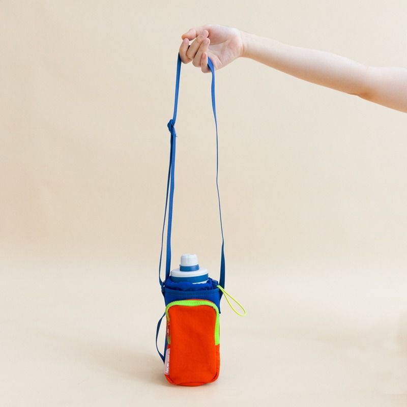 Túi Đựng Bình Nước Có Quai Đeo Le Petit Society Water Bottle Sling Bag