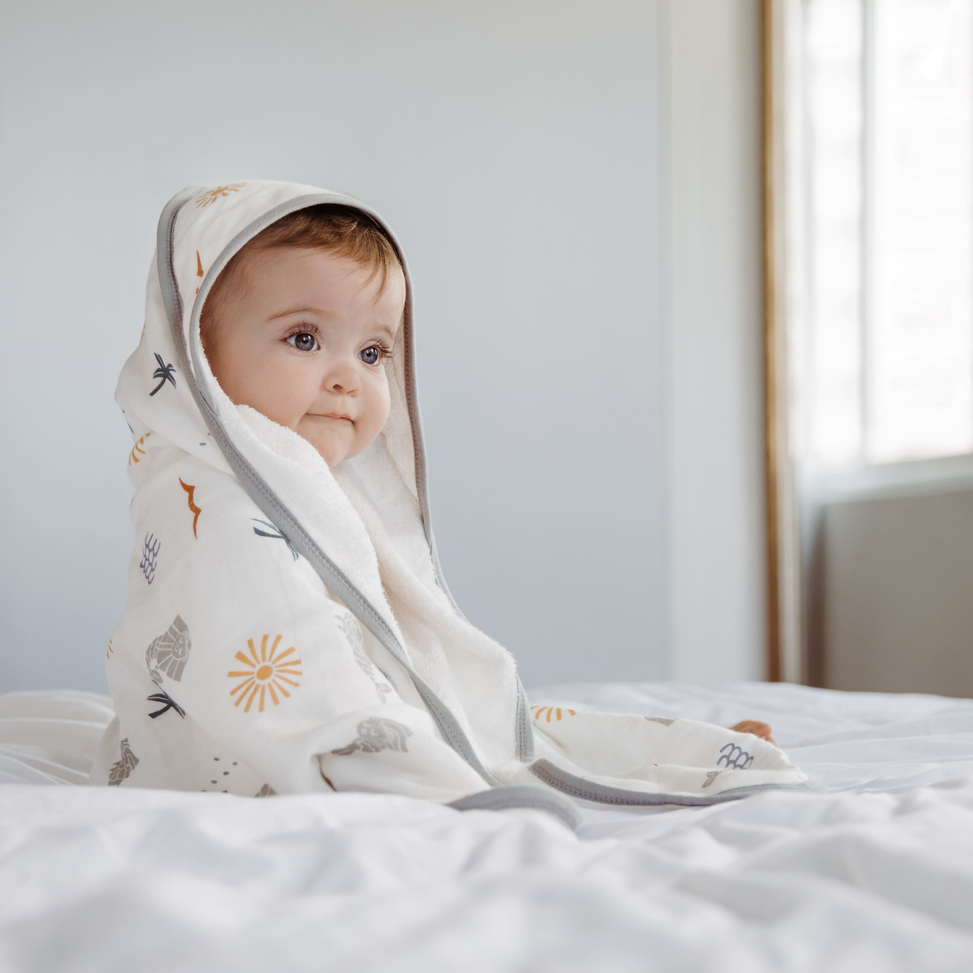 Bộ khăn choàng tắm có mũ và khăn lau cho bé muslin Little Rei, 100% sợi tre tự nhiên, mềm mại và thấm hút tốt, an toàn cho da bé