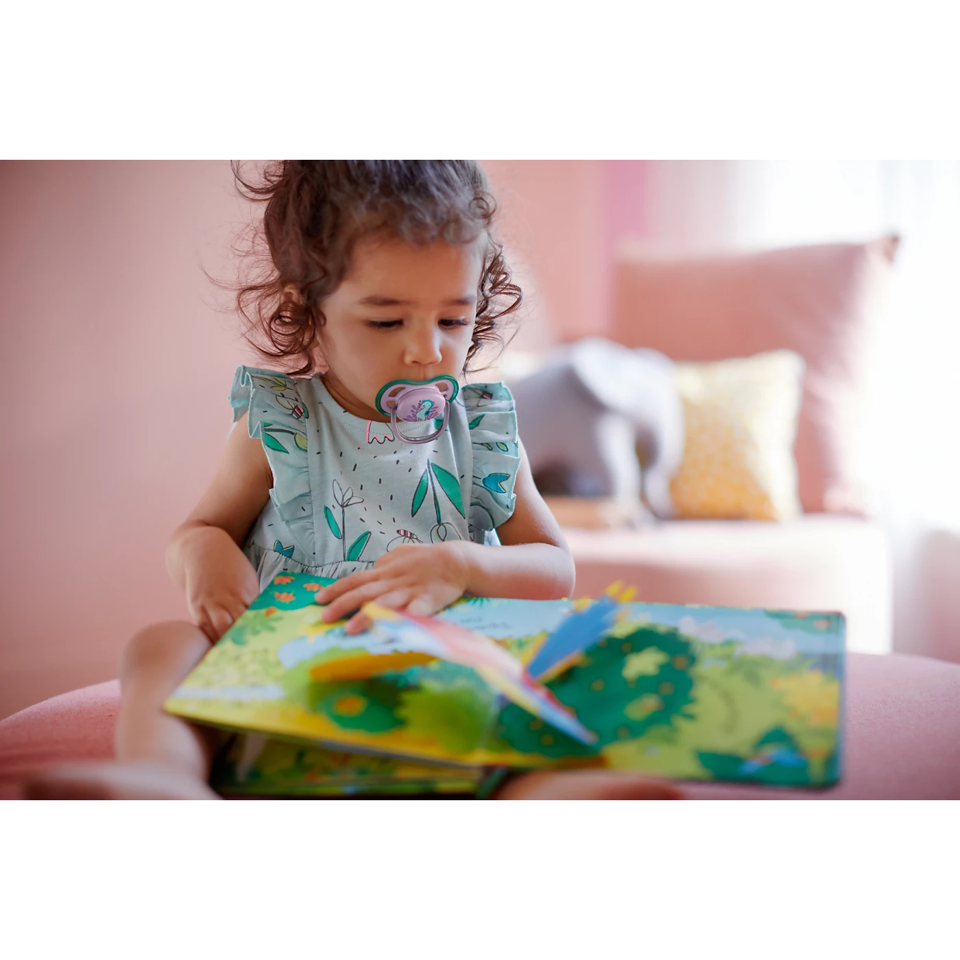 Ty ngậm thông khí Philips Avent Ultra air cho bé từ 0-6 tháng
