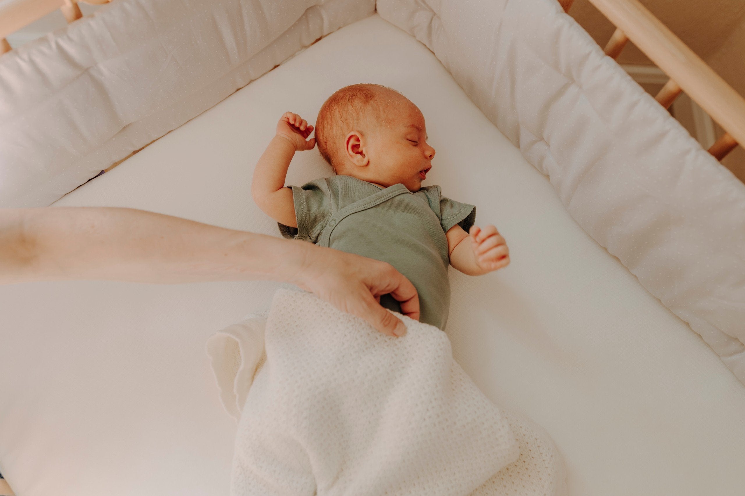 Geuther Betty Bumper Mattress - Gray/White Dots