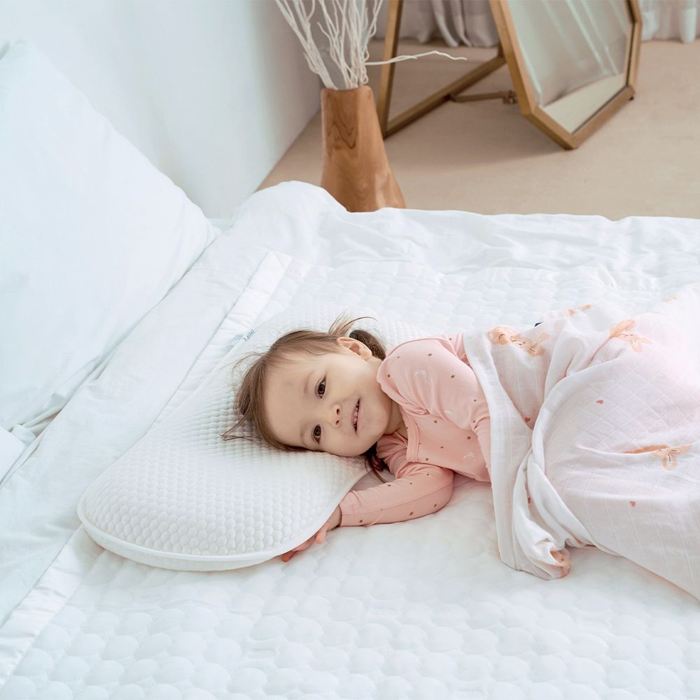 Gối Ngủ Elava Thoáng Khí Mềm Mại, Đàn Hồi, Nâng Đỡ Đầu Cho Bé Từ 0-12 Tháng