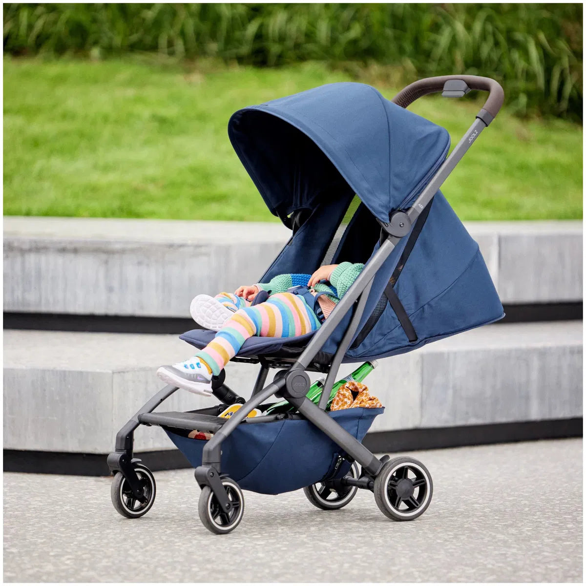 [Đặt hàng trước] Xe đẩy gấp gọn Joolz Aer+ cao cấp cho bé từ sơ sinh đến 22kg, bảo hành 10 năm