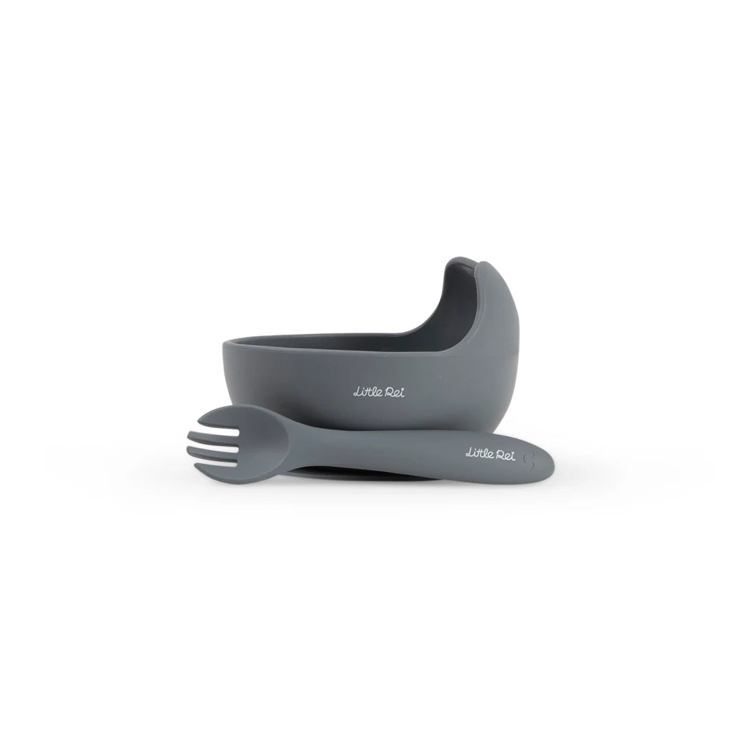 High-quality Little Rei baby food bowl and fork set, safe silicone material, with suction cup to hold in place