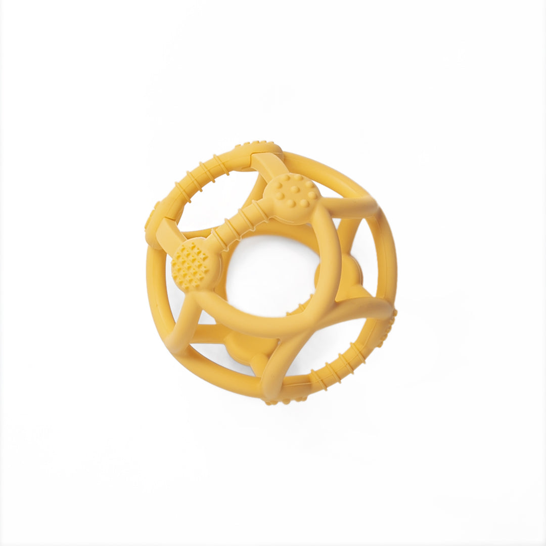 Little Rei Teething Ball