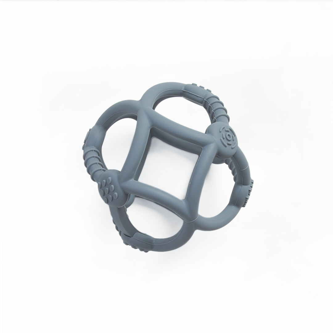 Little Rei Teething Ball