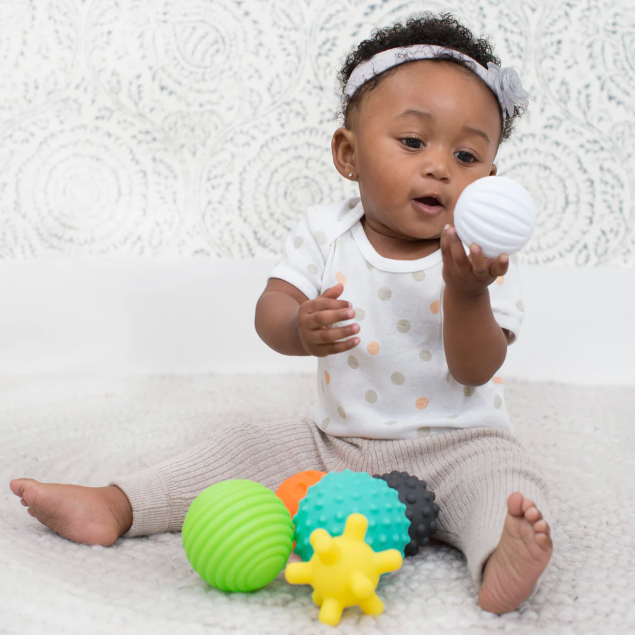 Bộ 6 Bóng Xúc Giác Infantino - Đồ Chơi Phát Triển Vận Động Cho Bé