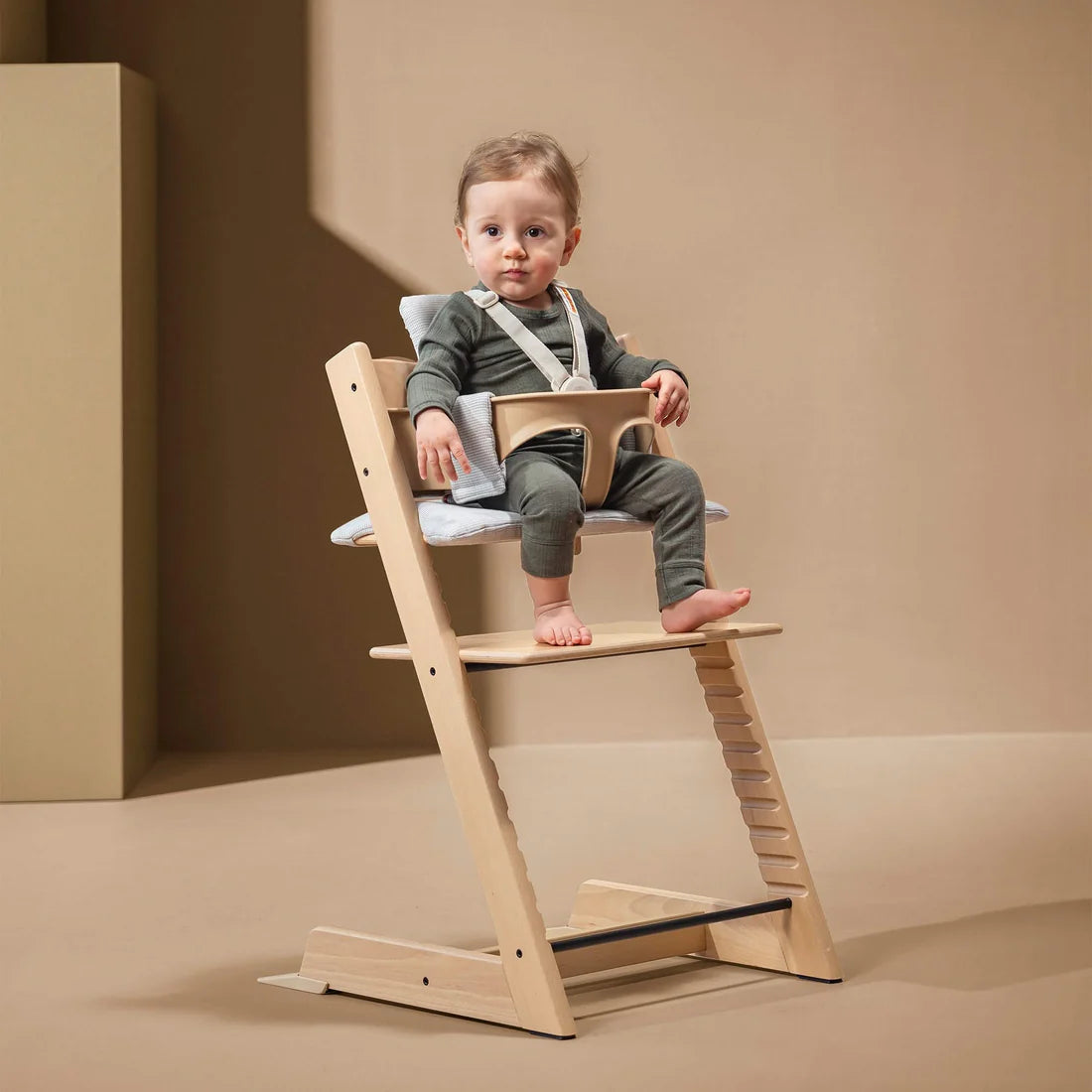 Ghế ăn dặm cho bé cao cấp Stokke Tripp Trapp, tải trọng 136kg, bảo hành 7 năm - Trip Trapp High Chair