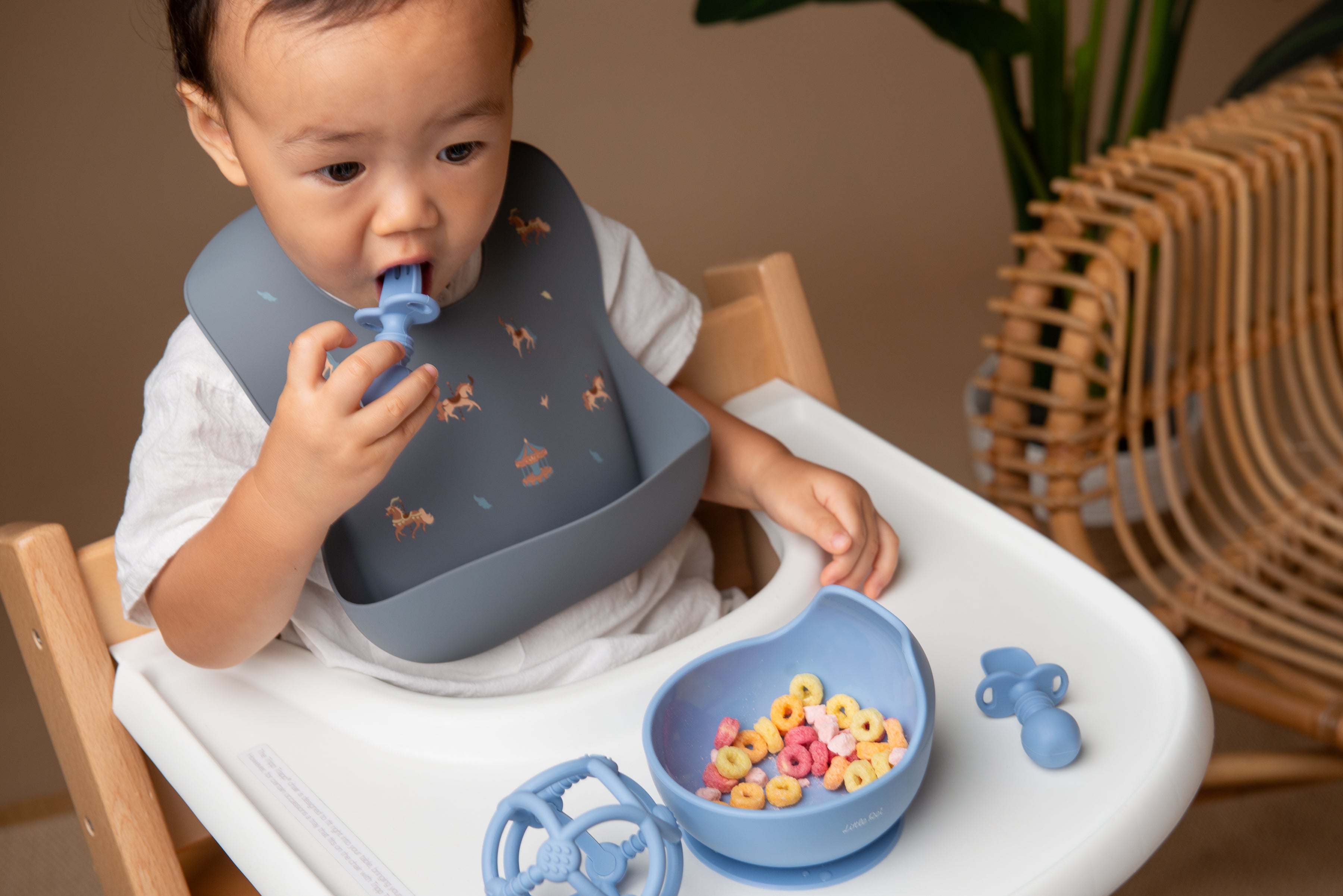 Little Rei Wooden Horse Silicone Bib