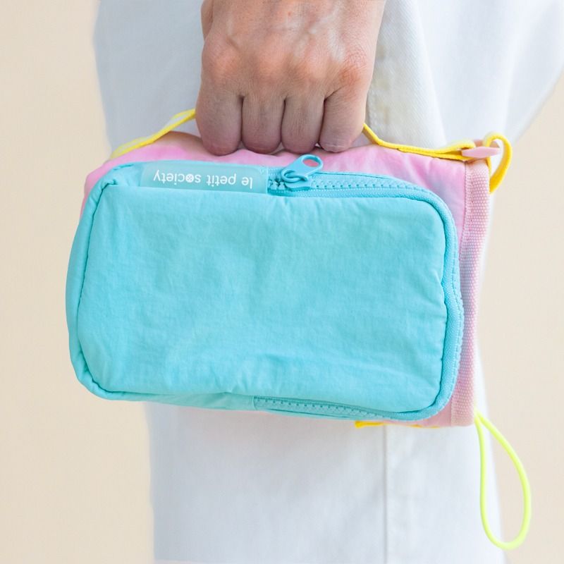 Túi Đựng Bình Nước Có Quai Đeo Le Petit Society Water Bottle Sling Bag