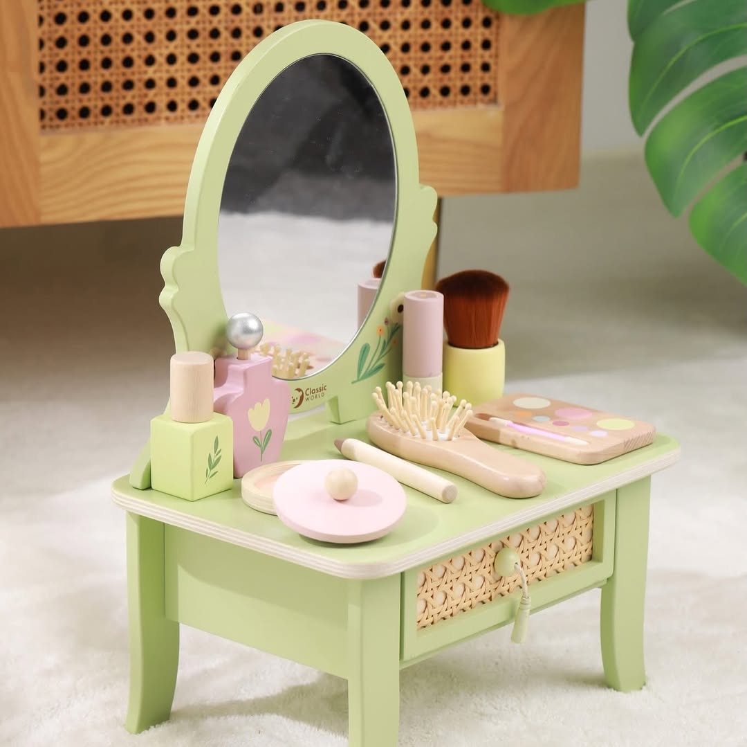 Đồ Chơi Bàn Trang Điểm Cổ Điển Bằng Gỗ Cho Bé Classic World - Vintage Dresser
