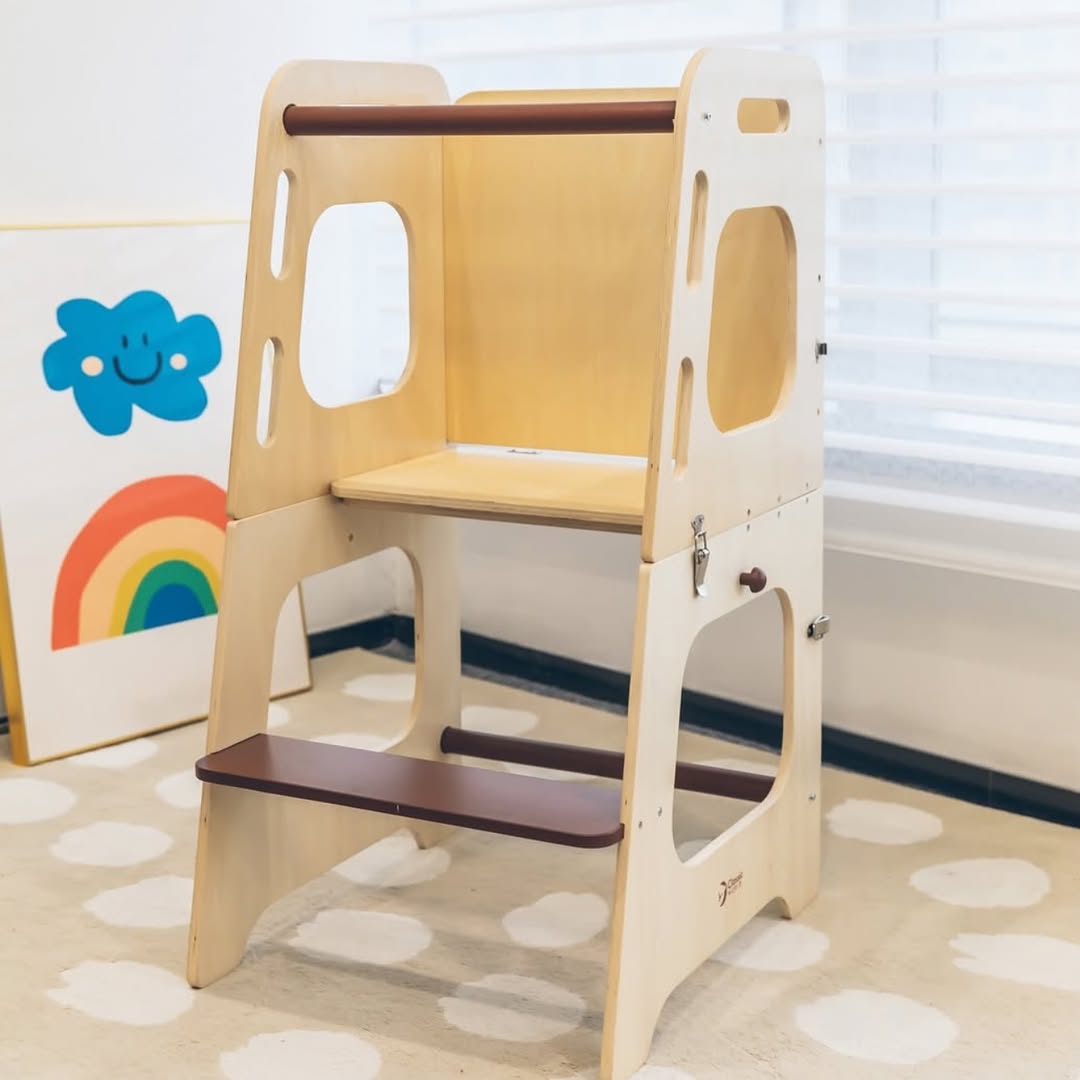 Đồ Chơi Tháp Đa Năng Biến Hình Thành Bàn Ghế Classic World - Convertible Helper Tower Table