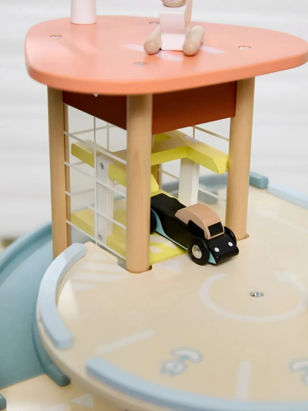 Bộ Đồ Chơi Nhà Để Xe Bằng Gỗ Classic World Green Garage Cho Bé